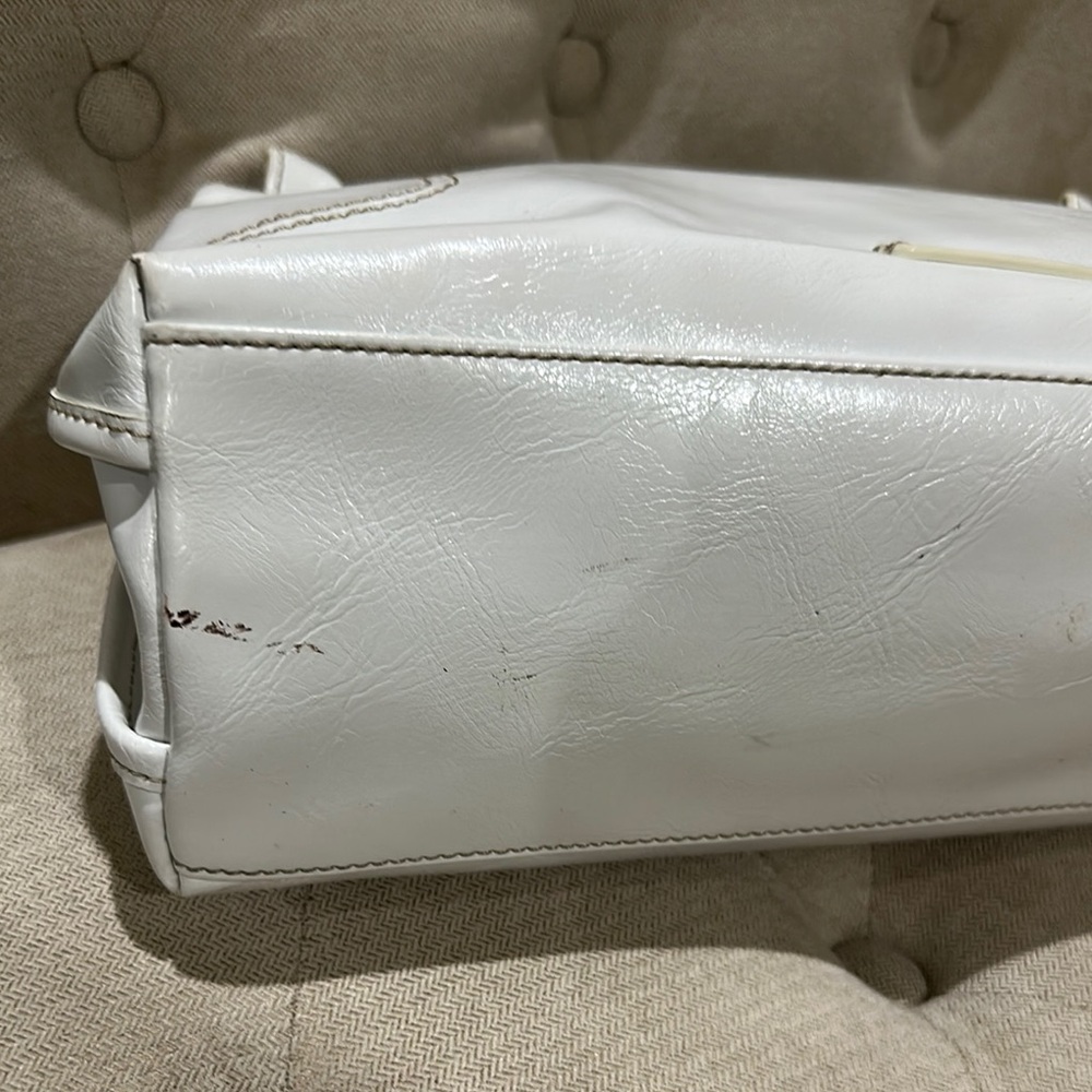 Nine & Co. Brown and White Shoulder Bags Elegant Design - Picture 8 of 11